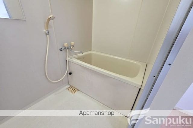 レジデンス山越A棟の内装写真