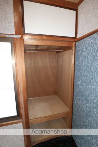 迎川様貸家の内装写真