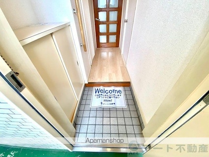愛媛県松山市和泉北４丁目[3DK/52.48m2]の玄関