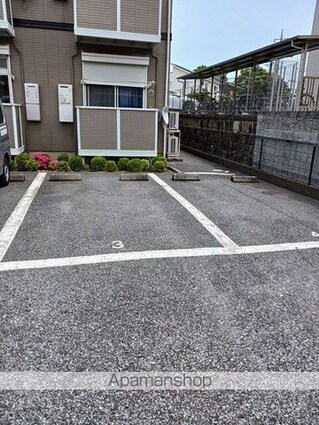 ジュネス[1K/24.02m2]の駐車場