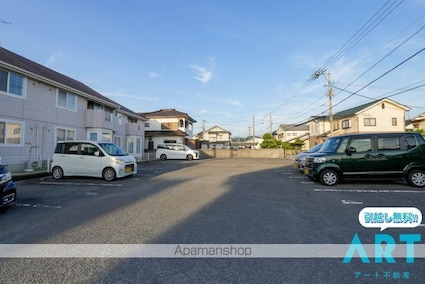 ウエストコート　Ａ[2LDK/51.79m2]の駐車場1