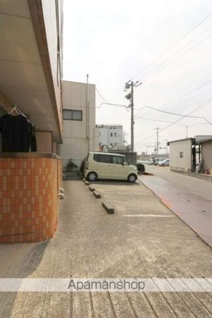 岡山県倉敷市連島町西之浦[1K/19.7m2]の駐車場