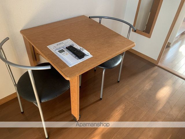 レオパレスフレッシュIVの内装写真
