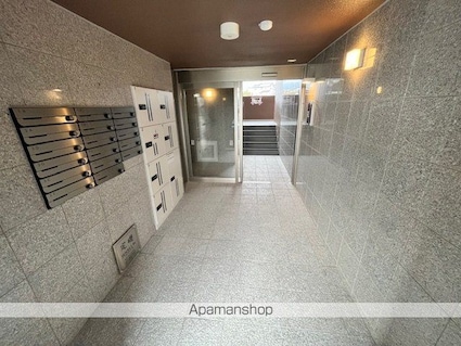 ジュエルズ　Ｂｅ[1K/29.7m2]のエントランス2