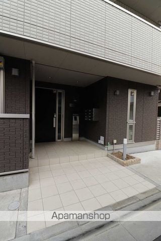 RAY石神井公園の玄関写真