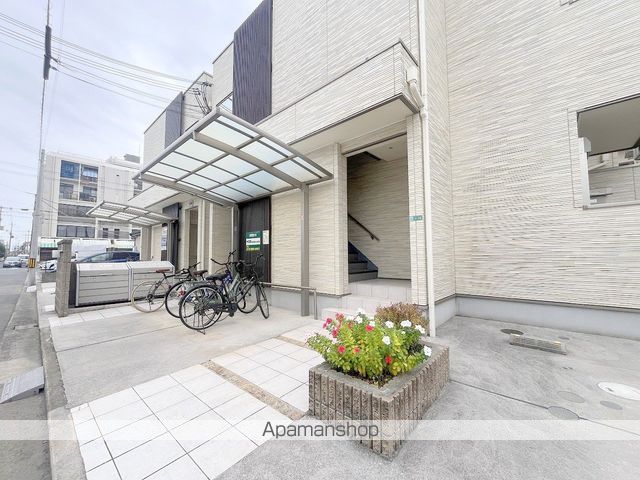 ヒルズ東雲 A棟の外観写真