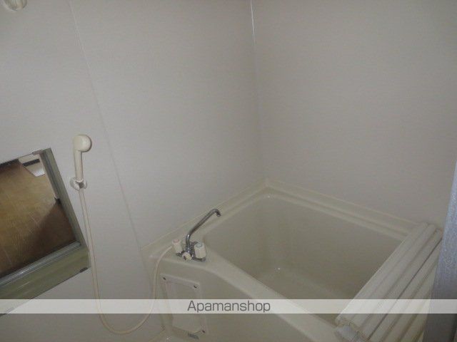 トレインの内装写真