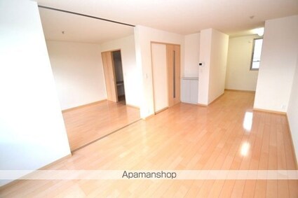 熊本県八代市鏡町両出[1LDK/48.36m2]のリビング・居間