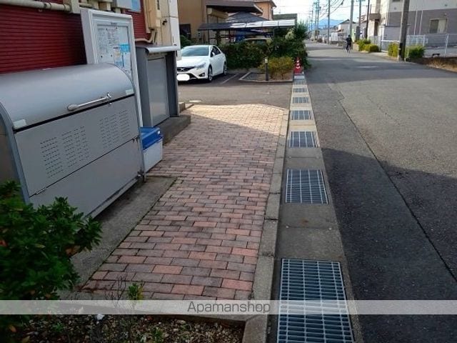 【レオネクストア　ベ　ルの写真】