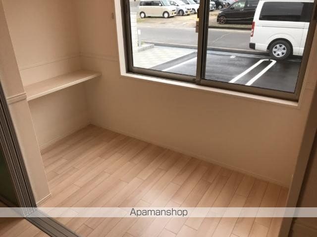 東大阪市上四条町アパート工事の内装写真