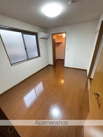 ウィルタイヤン黒田 B棟の内装写真