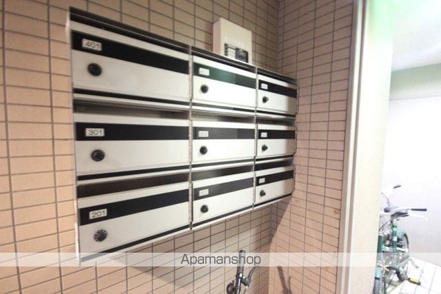 アペックス免出の内装写真