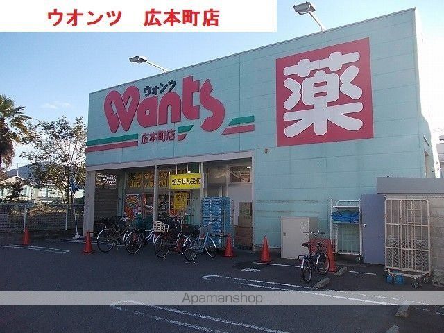 ヴィラ・クラッセ広の周辺写真