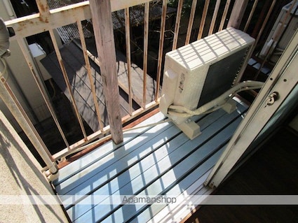 二幸ハウス[1K/15m2]のバルコニー