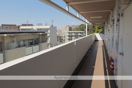 東京都世田谷区赤堤３丁目[1K/29.33m2]の共用部3