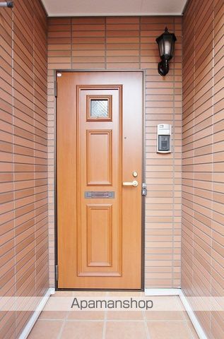 レクサスI Aの玄関写真