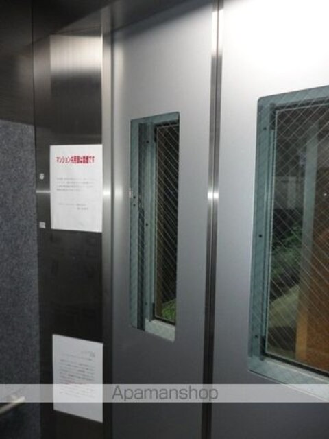 恩京アムールビル[1LDK/42.7m2]の共用部2