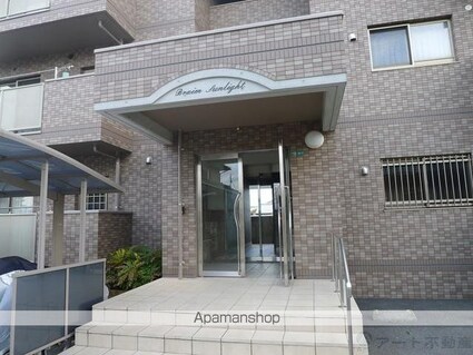 ブライムサンライト[3LDK/71.5m2]のエントランス2