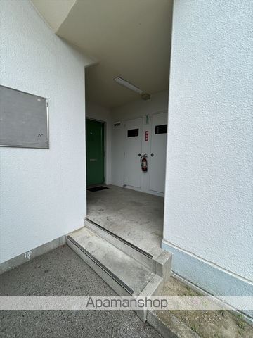エスペランス池浦B棟の玄関写真
