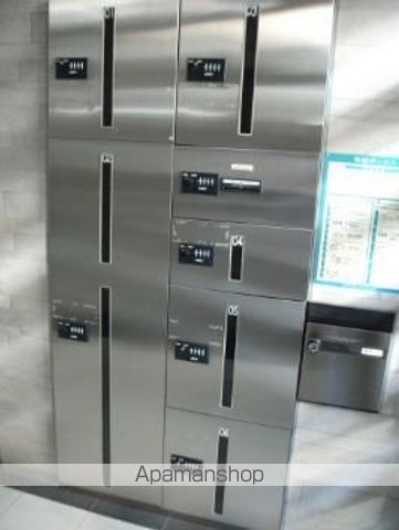 ネストピア大濠公園駅前の内装写真