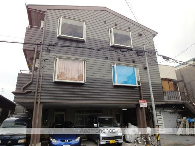中野ハイツの外観写真