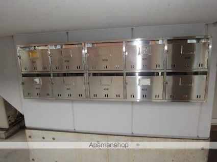 ハイツ六泉Ⅲ[2DK/50m2]の共用部2