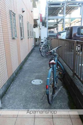 【千葉市花見川区幕張本郷のマンションの写真】