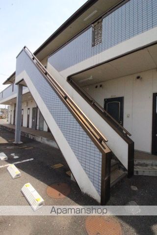 メゾンサンシャインの玄関写真