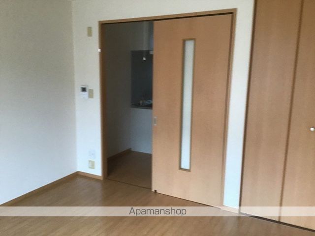 メゾンユニヴェールの内装写真