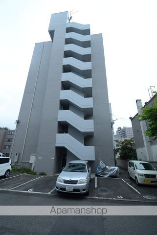 ル・ノール平岸駅前の外観写真