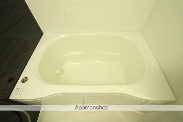 コンフォリア江坂の内装写真