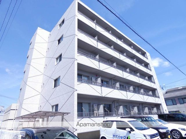 CLASSの外観写真