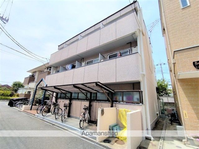 岸部ハイツの外観写真