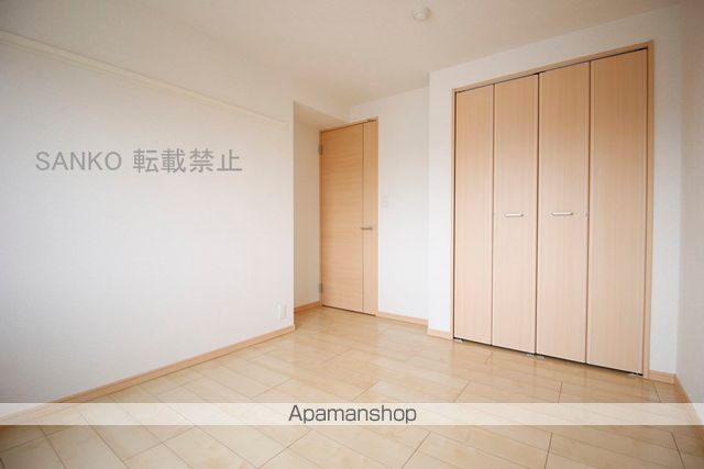 リアライズIIの内装写真