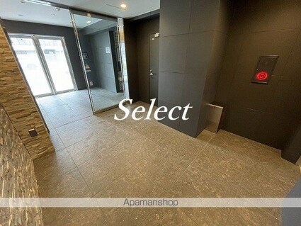 神奈川県横浜市西区中央２丁目[1R/21.12m2]のロビー