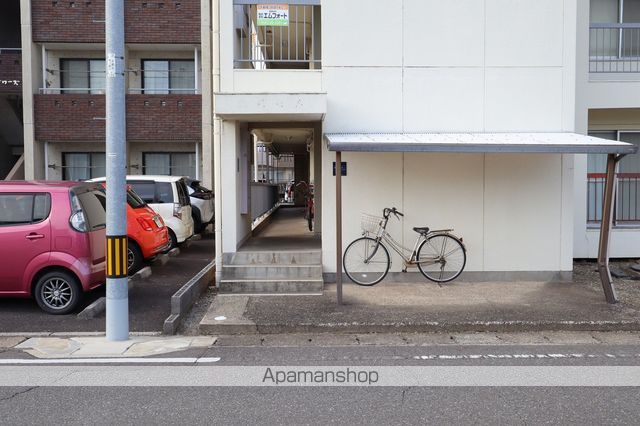 メルベーユの玄関写真