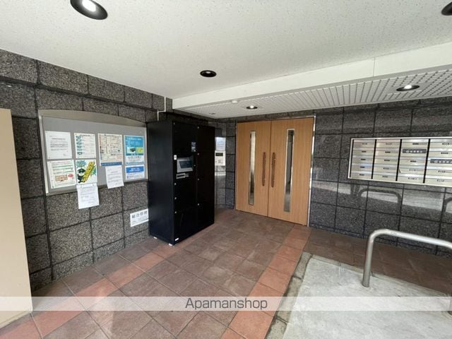 シティライフ明が丘の玄関写真
