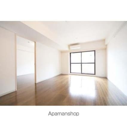 マーシュフィールド四番町[1SLDK/64.74m2]のリビング・居間