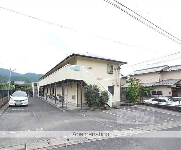 ファミールおぐらの玄関写真