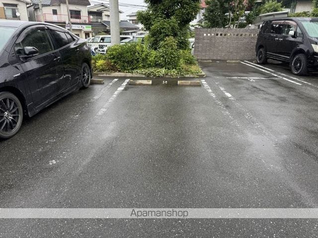 パインフォレスト国分の外観写真