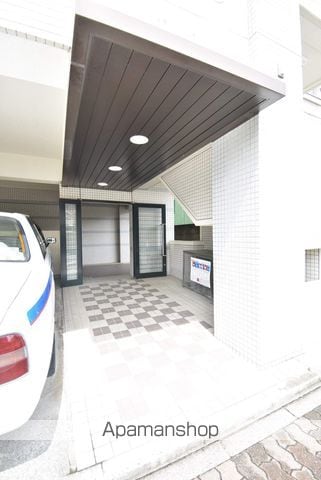 オークハイムの玄関写真