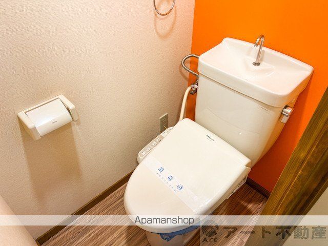 ドゥマンクレールの内装写真