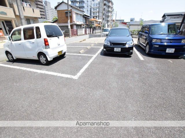 ハイツ三枝の外観写真