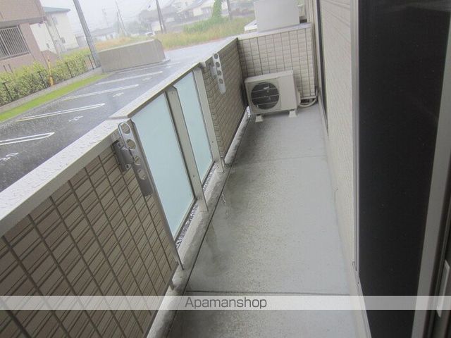 グランシャリオ B棟の内装写真