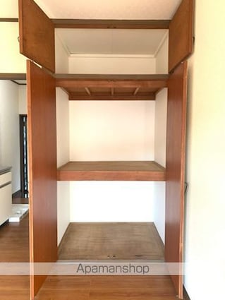 サンアベニュー二葉[1R/17.39m2]の収納