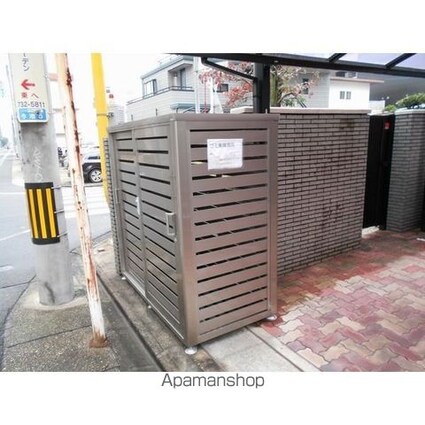 ノーブルハウス吉田[1K/28.8m2]のエントランス3