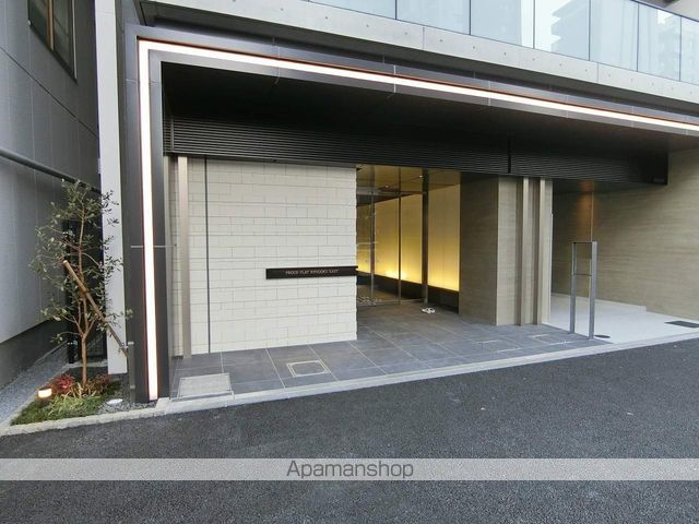 プラウドフラット両国イーストの玄関写真