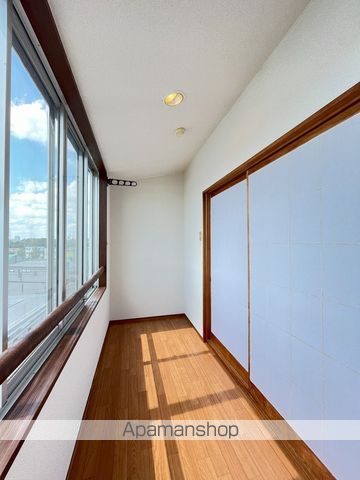 ニューハイツ綾の内装写真