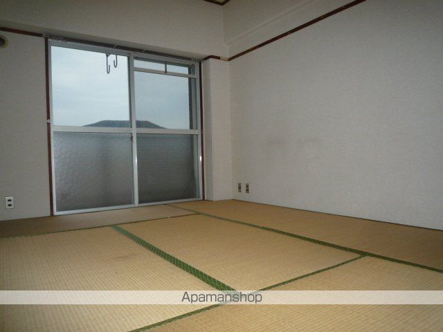 ビワフラッツ平津の内装写真