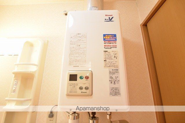 ルミエール栄町南の内装写真